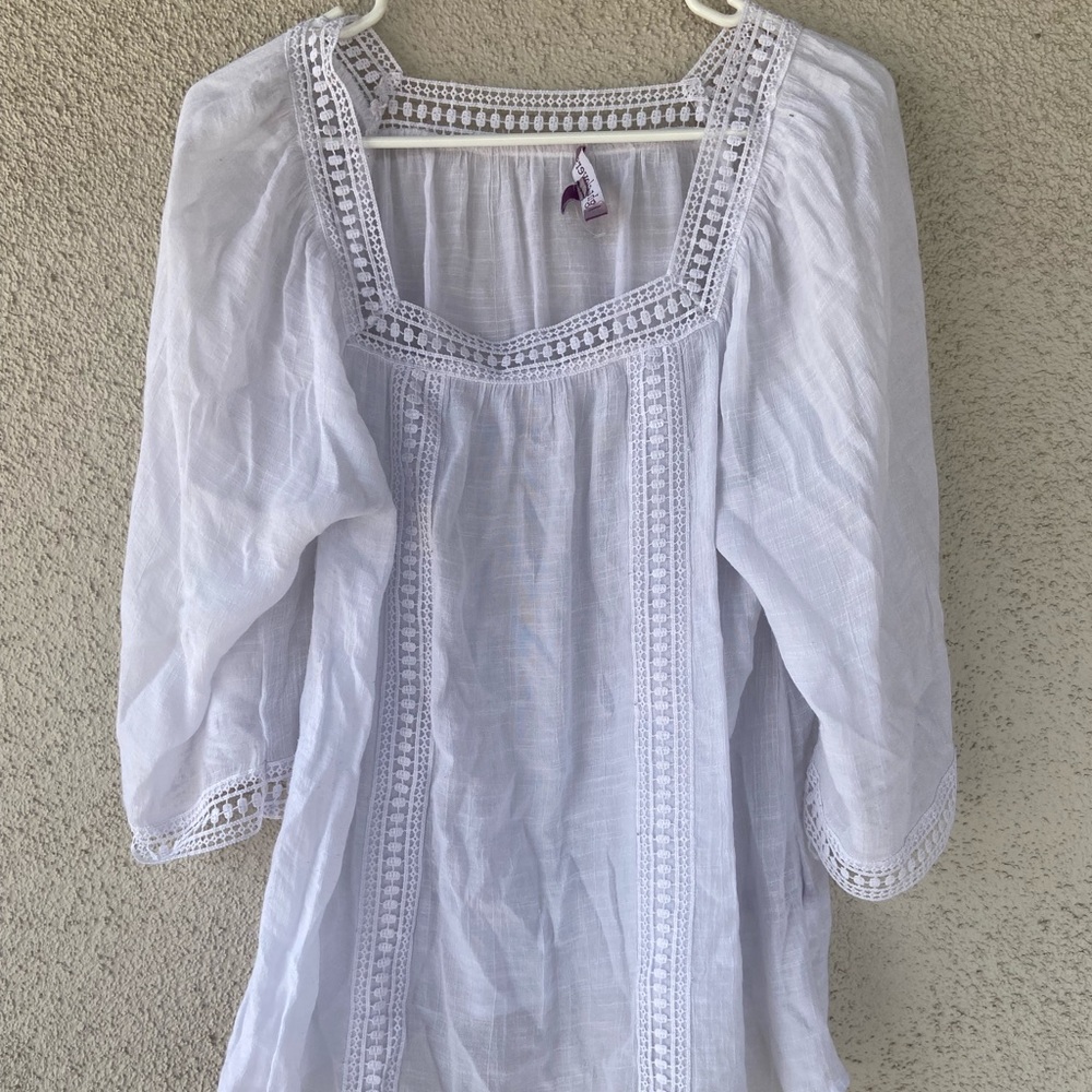 Eight Clovers White Laced Cover-Up Top